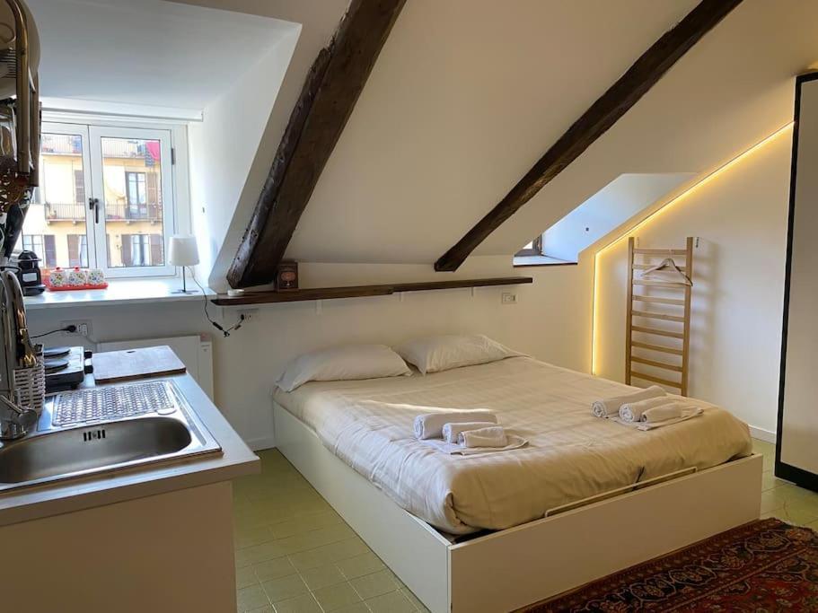 A Due Passi Dal Centro Appartement Turijn Buitenkant foto